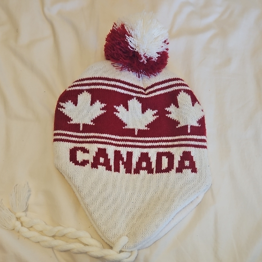 Canada Maple Leaf Knit Beanie